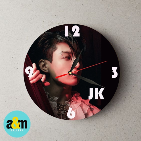 Jam Dinding Kayu JUNGKOOK BTS Ukuran 20 x 20 cm - A&amp;M