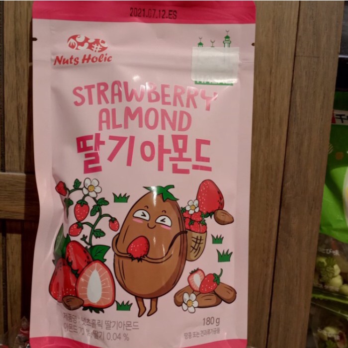 

Nuts holic strawberry almond 180gr