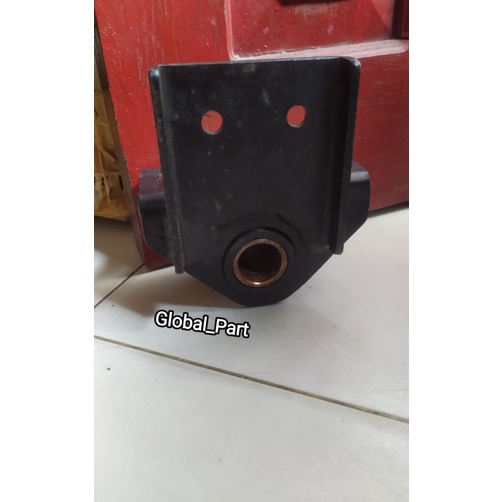 bracket dudukan pir sepring HT125 HT130 braket hanger breket per spring depan bagian belakang Toyota