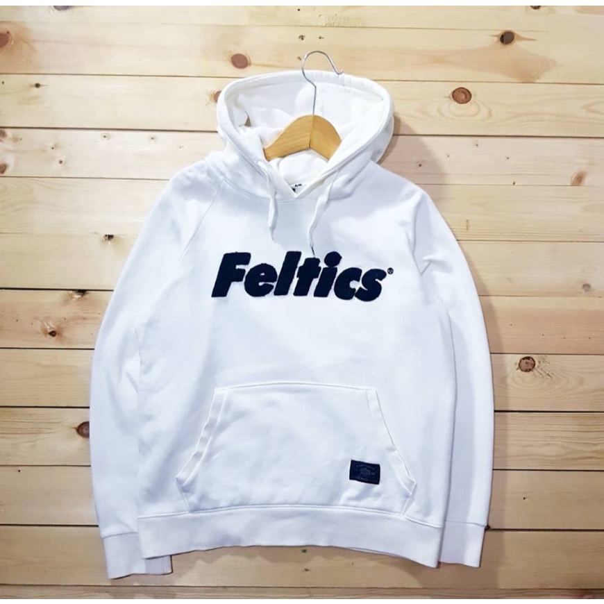 JAKET SWEATER HOODIE FELTICS ITALIC WHITE