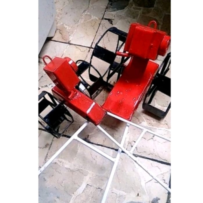 Traktor Mainan Anak Ukuran Jumbo Miniatur Traktor Bajak Sawah