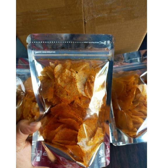 

➺ KERIPIK KACA // KERIPIK BELING PEDAS DAUN JERUK BERAT 60G ヶ