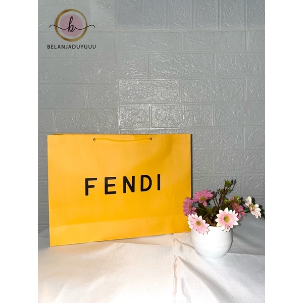 Paper Bag Fendi Pembungkus Kado Branded