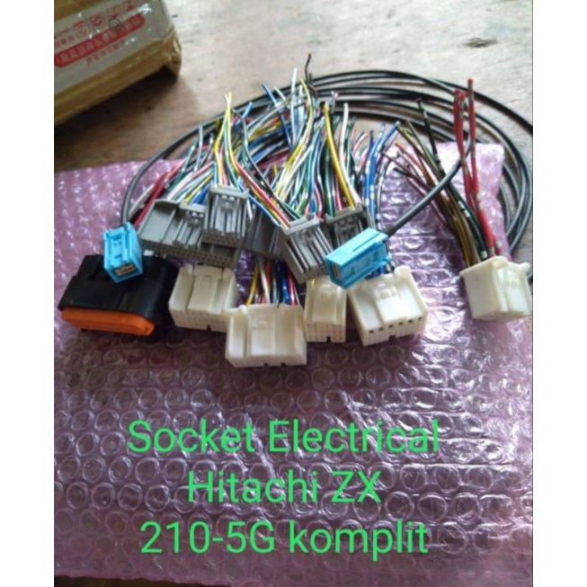 soket lengkap Hitachi zx210-5g excavator