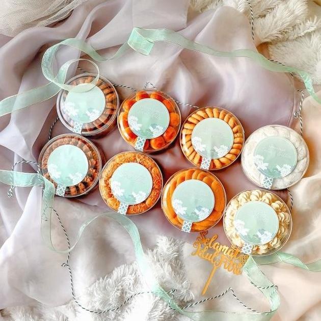 

TERBARU PARSEL LEBARAN PREMIUM KUE KERING - HAMPERS IDUL FITRI RAMADAN WF54634ER