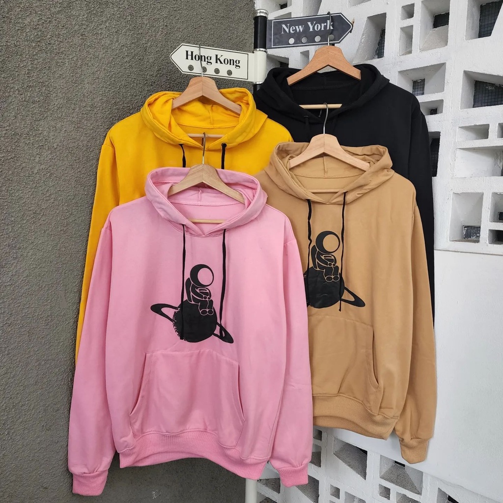 Sweater Lonely astronot Unisex/Bahan Halus Bisa cod