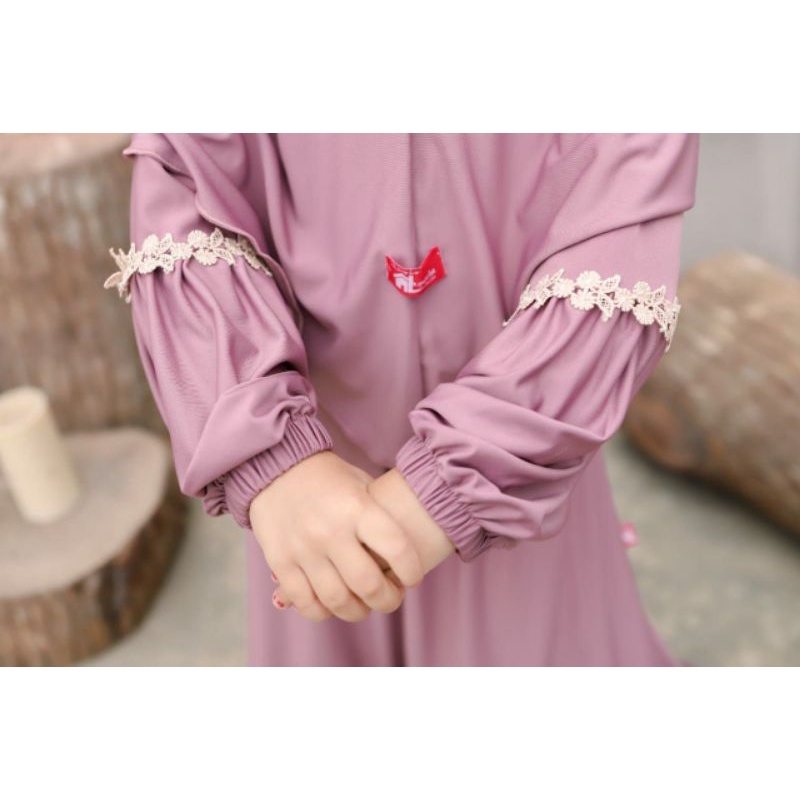 Gamis &amp; Hijab Anak VELITA 1-12 Tahun Perempuan Balita Remaja Tanggung Bayi Baby Cewe Cewek Dress Junior Kecil Baju Pakaian Muslim Manasik Putih Syari Bahan Jersey Jersy Dres Set Setelan Jilbab Kerudung Usia Umur Kelas Bulan 2 3 4 5 6 7 8 9 10 11 18 24