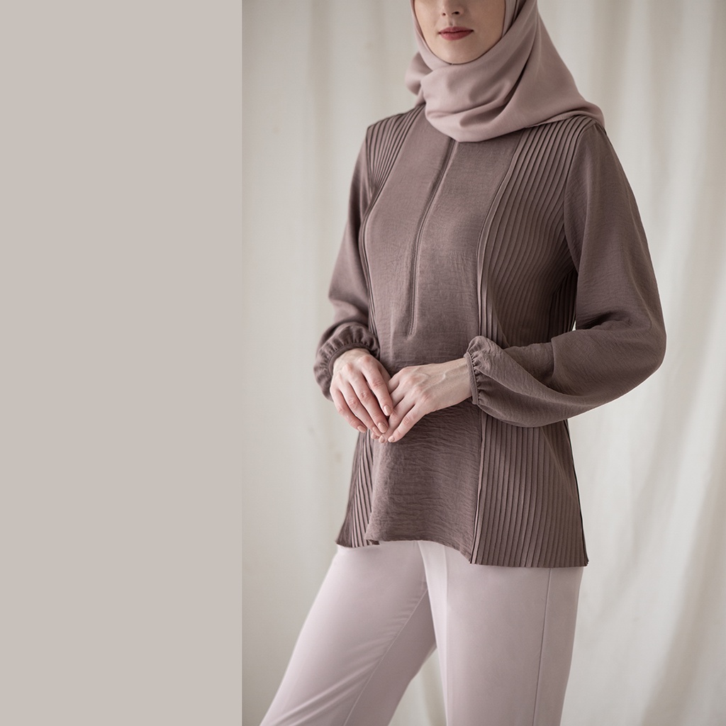 Asmara by Aska Label - atasan wanita plisket blouse wanita pleats bahan crinkle warna lilac, pink mauve, coklat mocca