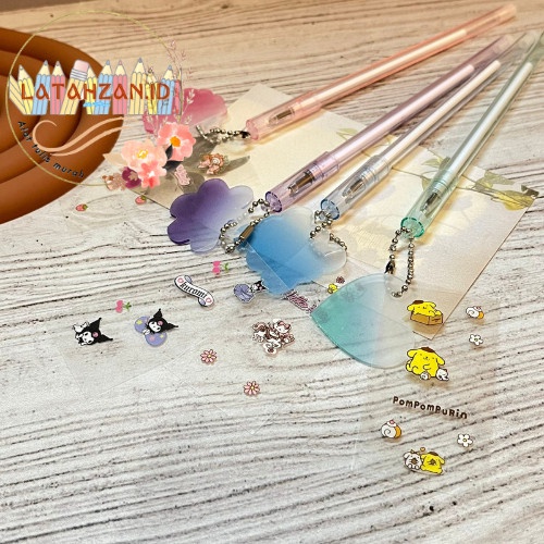 

Pulpen Gel Karakter Sanrio Motif Akrilik Bisa Tempel Stiker Lucu Cod