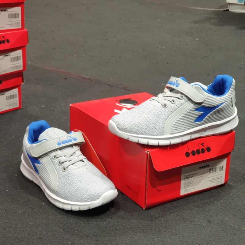 SEPATU DIADORA ANAK-ANAK ORIGINAL