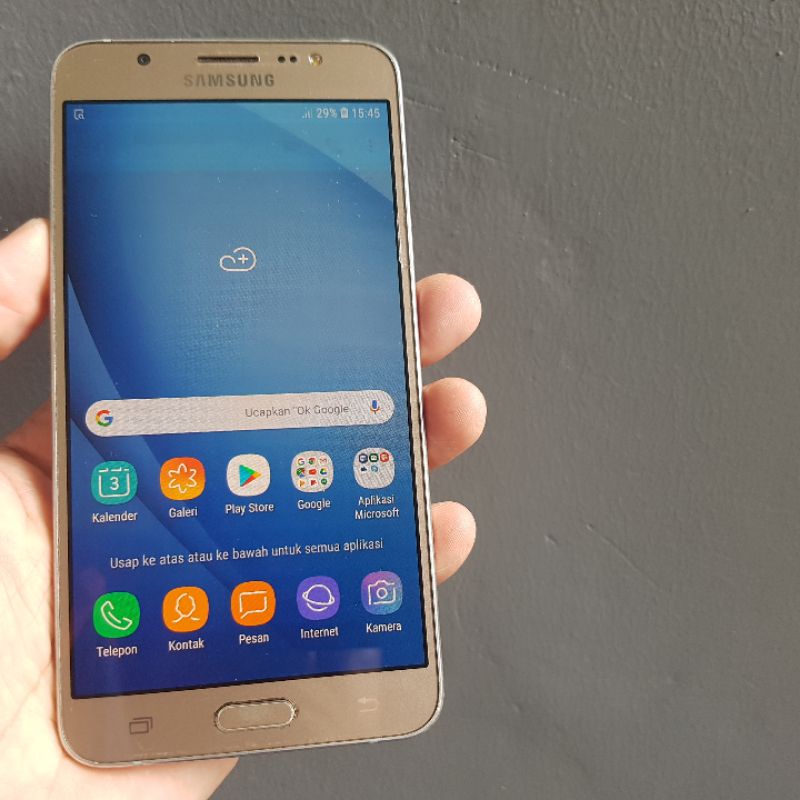 Samsung Galaxy J7 2016 Second