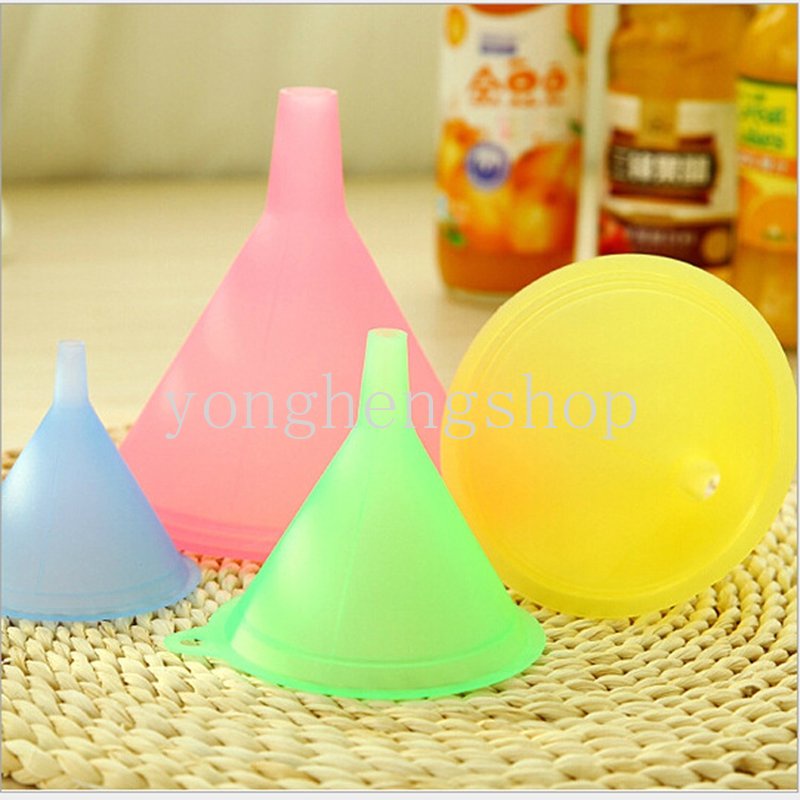 5pcs/set Corong Minyak Warna Permen Anti-fouling Corong Kecap Tahan Lama 5ukuran Corong Transfer Cairan Gadget Dapur