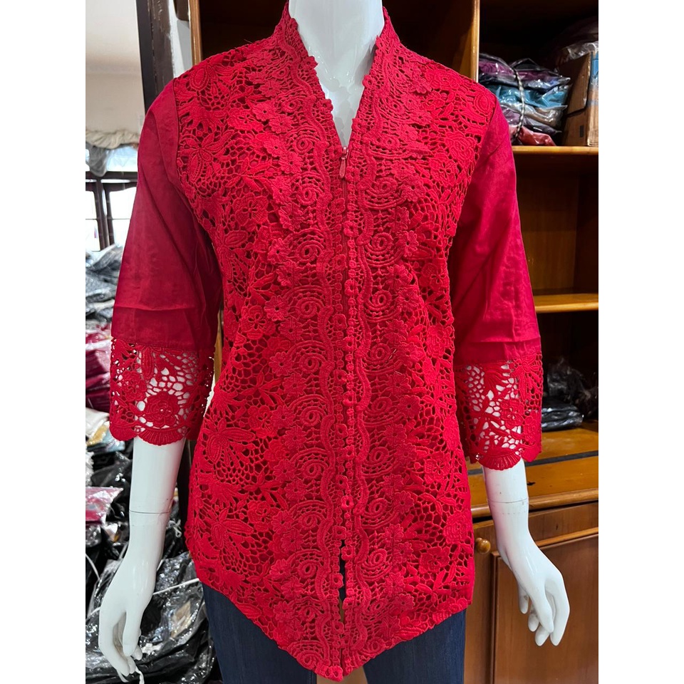 sale kebaya alexuez brukat full depan