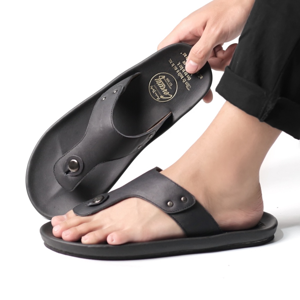 Geovani 39-44 Cevany Clover Hitam - Sandal Jepit Slippers Flip Flops Kulit Pria