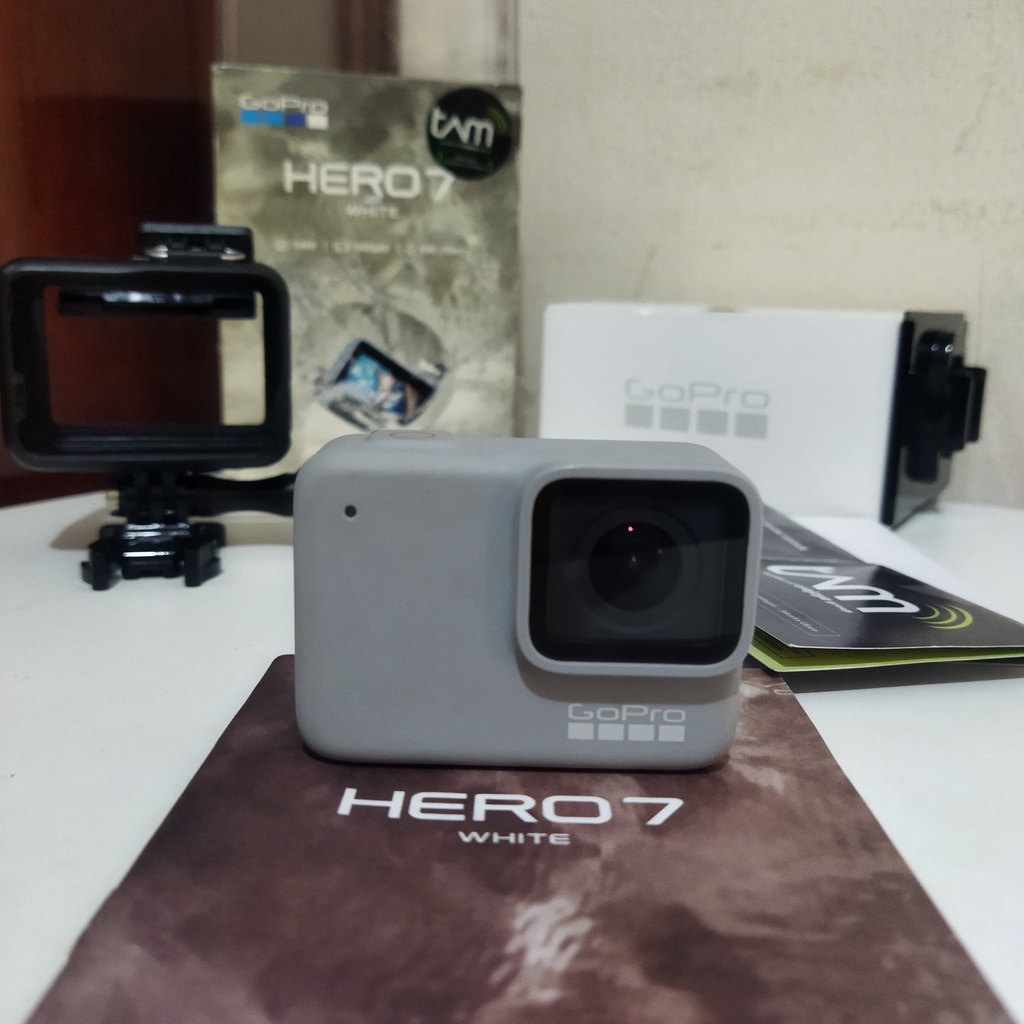 GoPro Hero 7 White Action Camera second