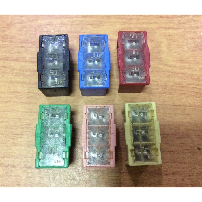 Fuse Sekring Pusat Deret 3 Mobil fuji89 Berkualitas