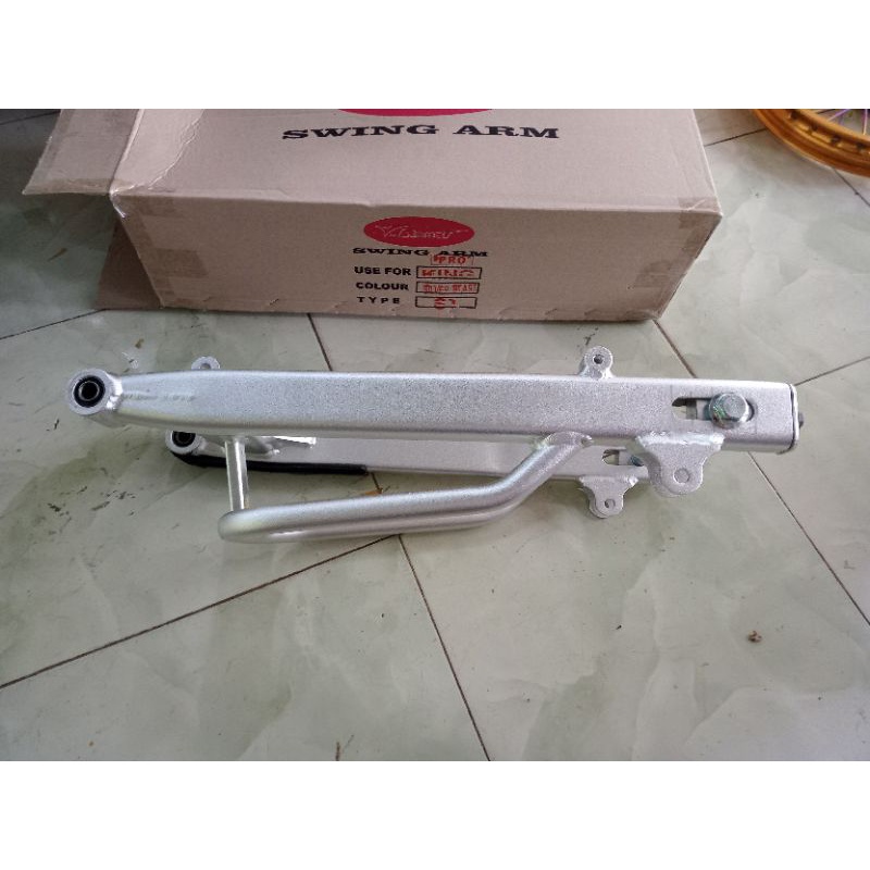 arm Yamaha RX king v Rossi ovalpro