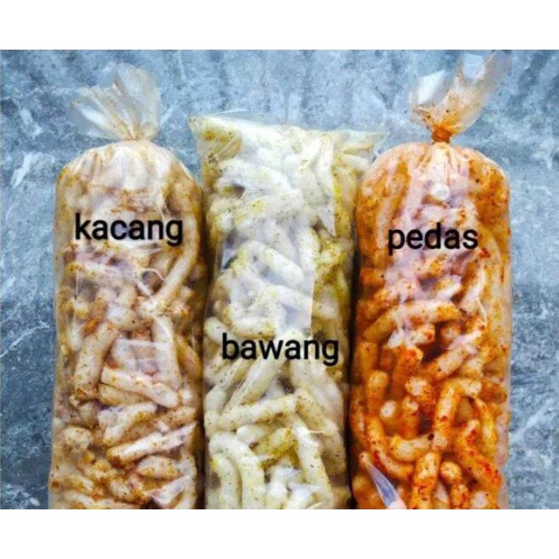 

Kerupuk gurilem khas Cililin