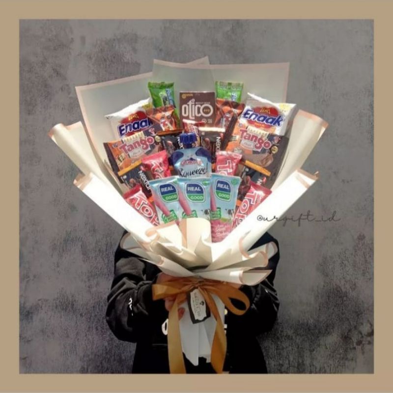 

SNACK BOUQUET/GIFT/HADIAH/HAMPERS