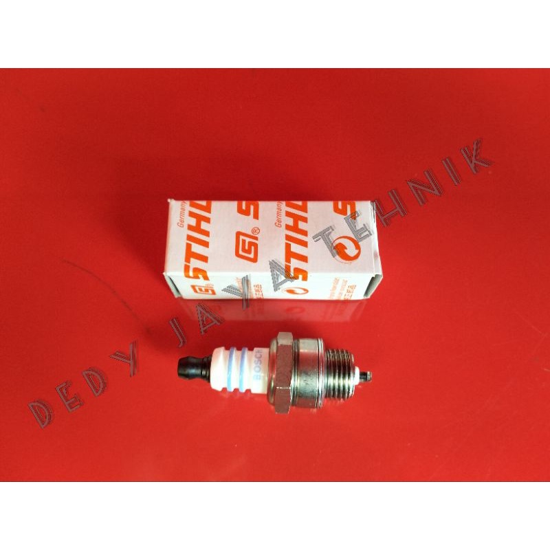 Busi STIHL Chainsaw & potong rumput