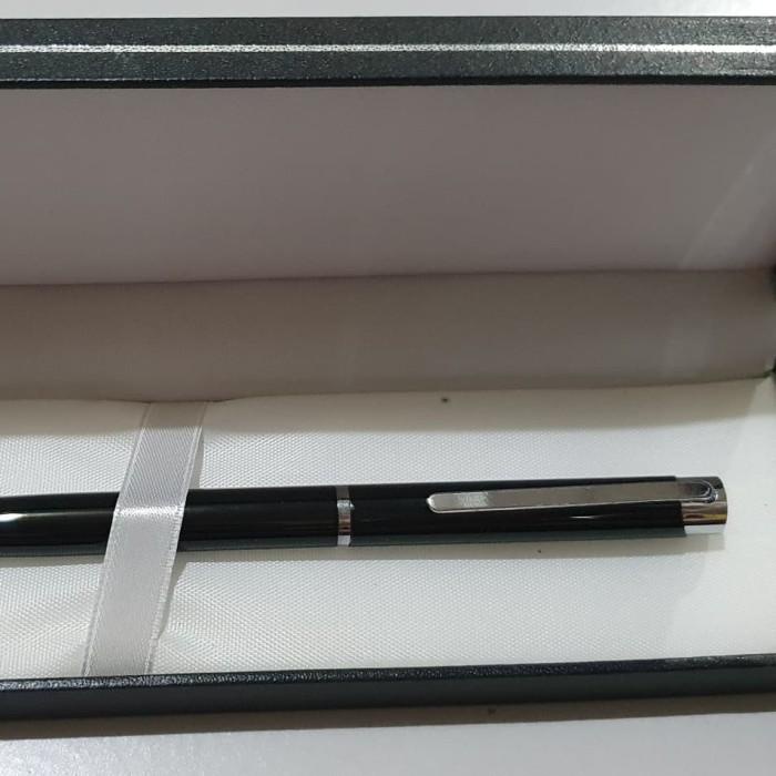 

Pulpen Eksklusif Viva 88 Ada 5 Pilihan Warna With Box Free Grafir Nama Best Seller
