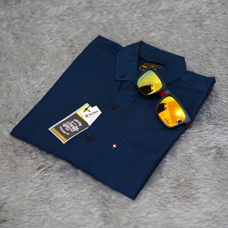 Kemeja Polos Navy Blue Lengan Pendek Slimfit Bahan Katun Original Distro Hurley