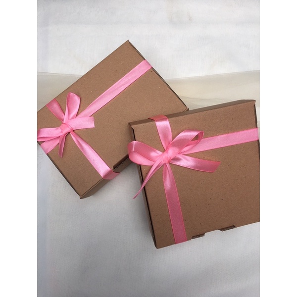 

Gift Box