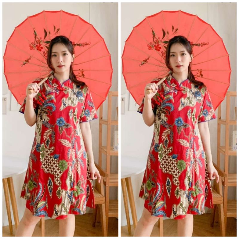 ⚡️CLEARANCE SALE ♡ PREMIUM ♡ ORIGINAL ! CNY IMLEK SINCIA RED BATIK PATTERN CHEONGSAM ORIENTAL SLIT DRESS