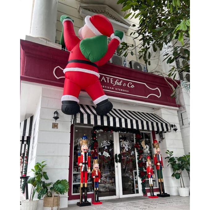 Giant Santa by Plateful Co