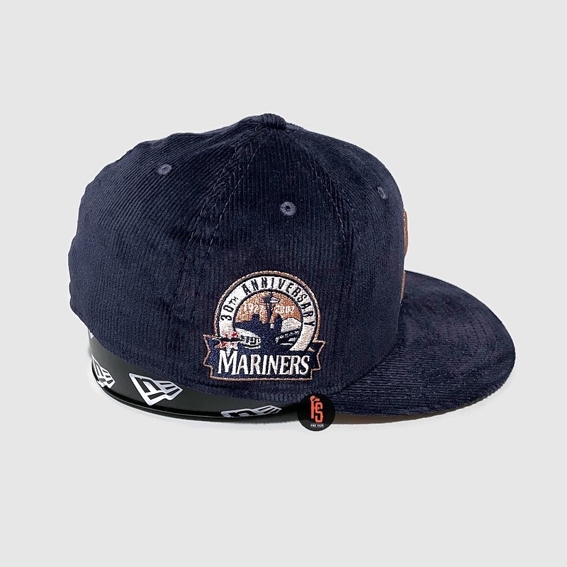 TOPI NEW ERA ORIGINAL 5950 COR 30TH ANNIV SEATLE MARINERS NAVY