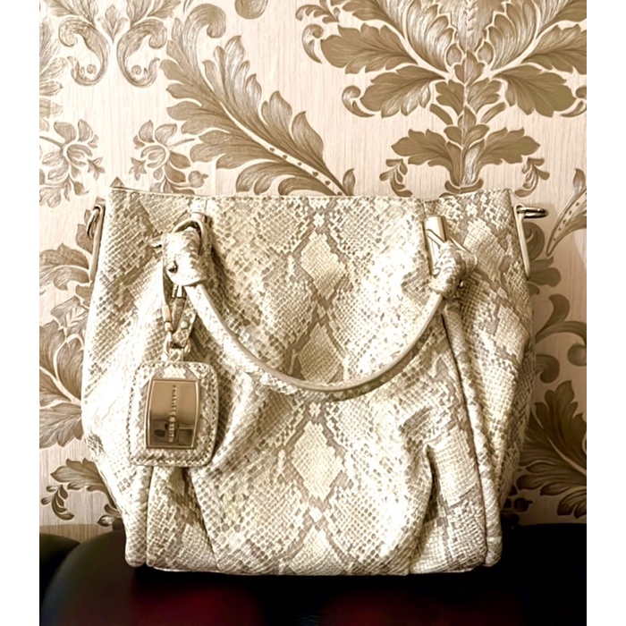 Tas Charles n Keith