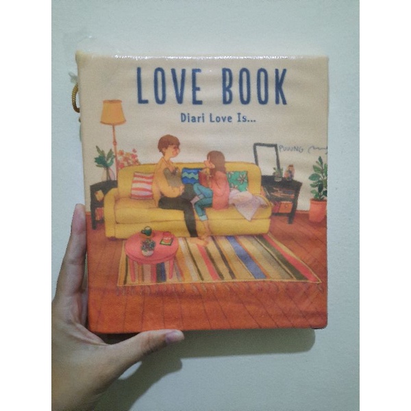 LOVE BOOK Diari Love Is...by Puuung NEW ORI