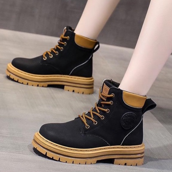 Sepatu Boot Wanita Fashion Sneakers Wedges Perempuan Casual Boots Tali Cewek Korean SP-241