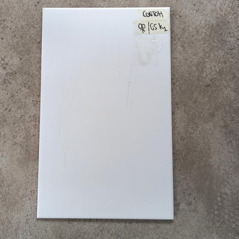Paling Murah KERAMIK DINDING 25X40 PUTIH GLOSSY IKAD KW 1-KERAMIK LANTAI 25X40
