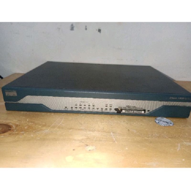 router Cisco 1800