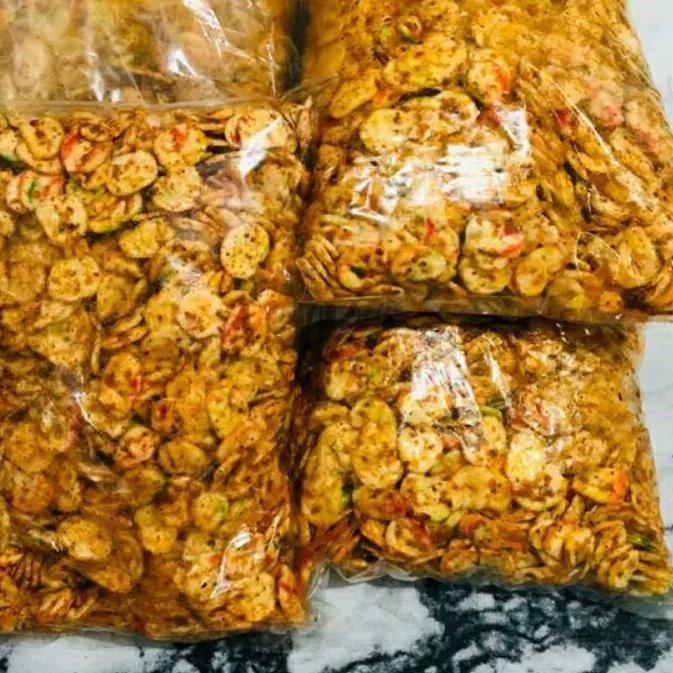 

GRATIS ONGKIR✅Seblak kering kerupuk bawang putih pedas daun jeruk netto 1 kg|SQ2