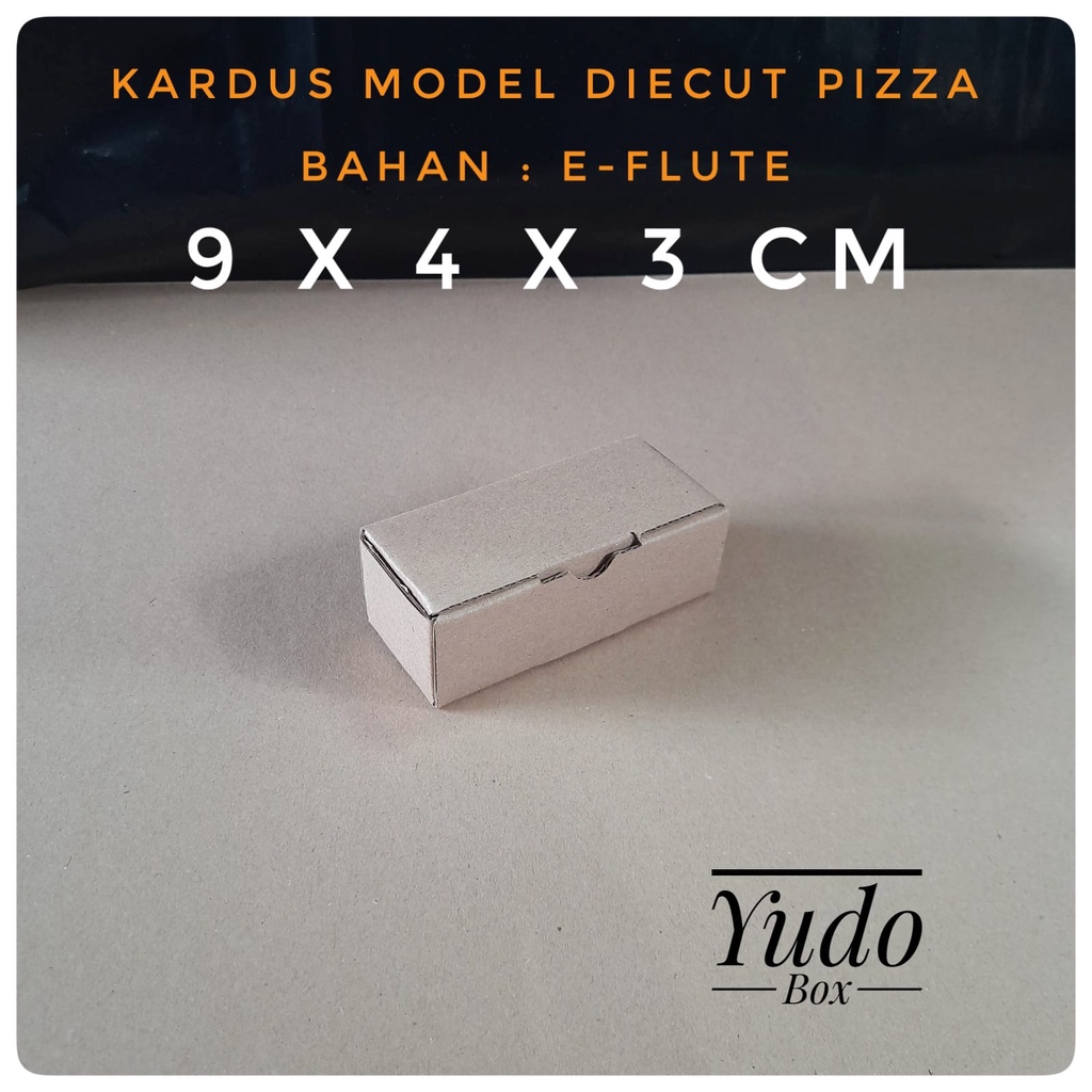

kardus karton uk.9 x 4 x 3 cm model diecut pizza untuk souvenir