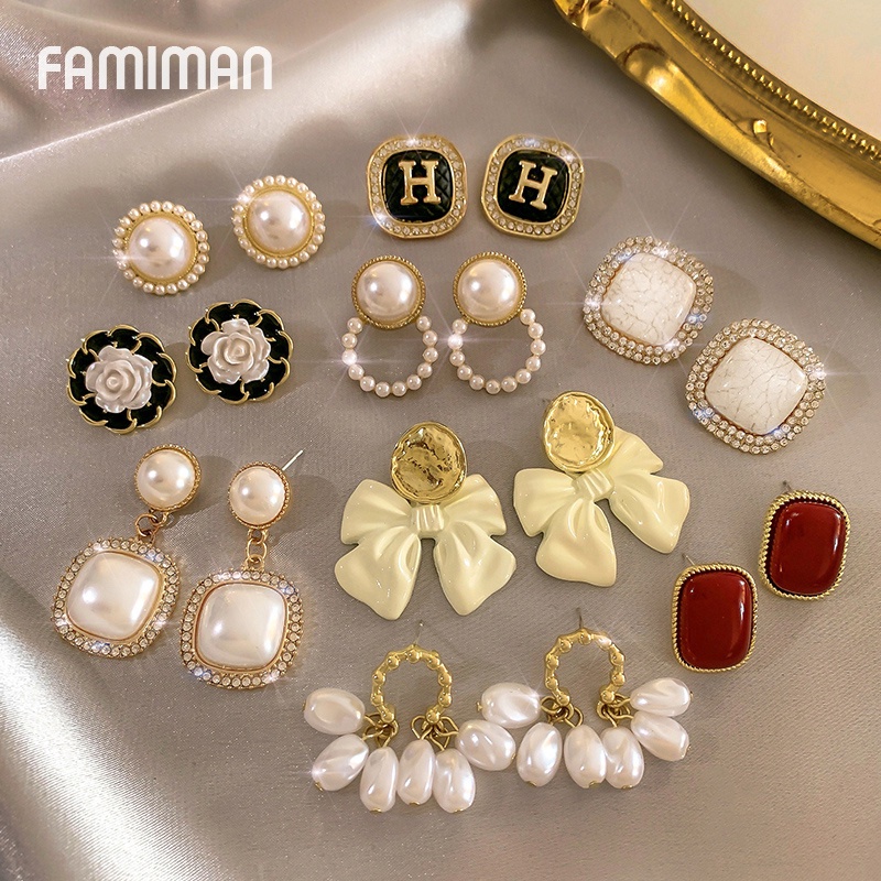 Anting Pejantan Mutiara Temperamen Anting Pejantan Berlian Ladies Earrings