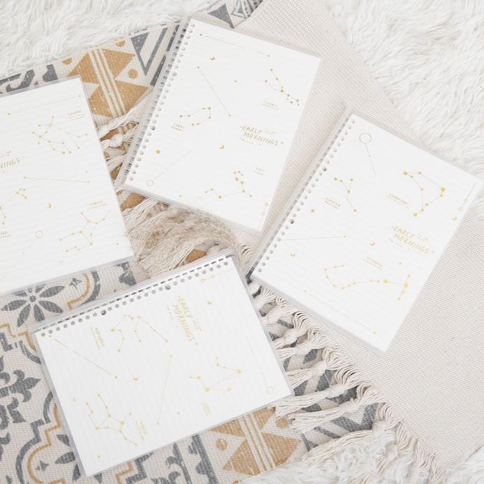 

Kirim Sekarang Binder A5 dan B5 isi 70 lembar garis model rasi bintang pengait tarik kreatif lucu / buku catatan...