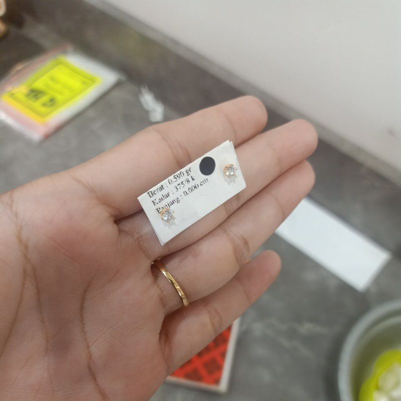 anting Subang emas kadar 375