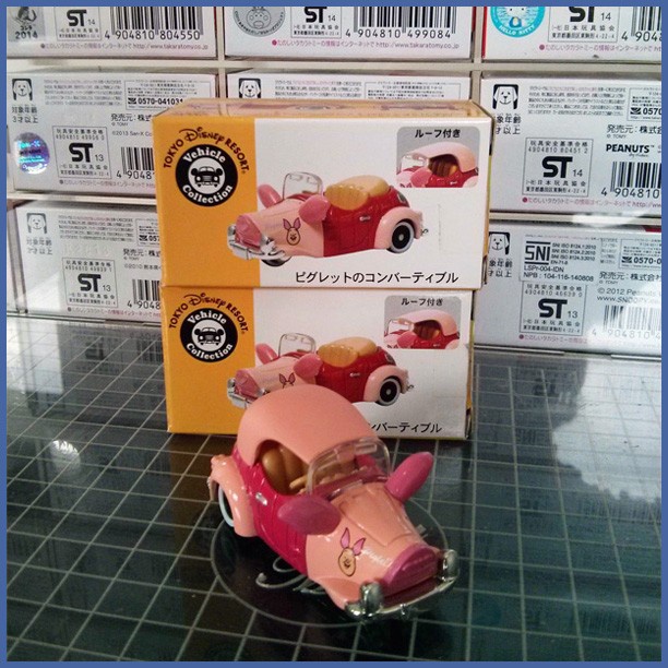 Tomica Disney Resort Winnie The Pooh Piglet