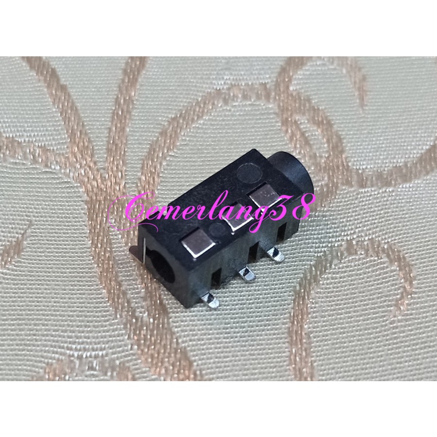 3.5 Mm Haedphone jack socket female connector 4 pin for audio