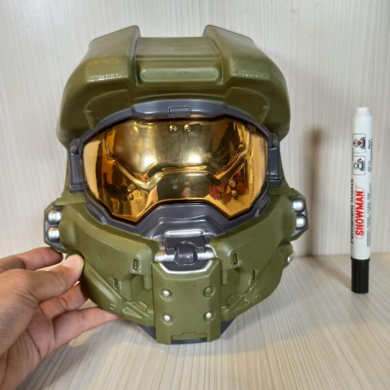 Mainan action figure Topeng haloBisa nyala
Ukuran bisa distel
Detail bagus 

HBwtpNN

#itoys #baltos