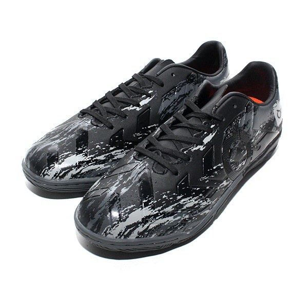 ORTUSEIGHT INFERNO IN BLACK/CARBON