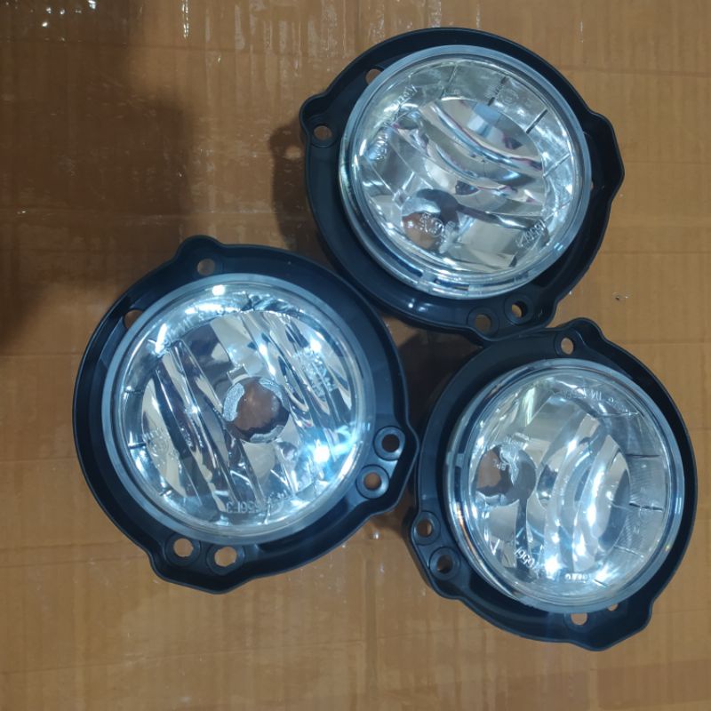 foglamp lampu kabut bumper depan grand Avanza 2015-2018 original