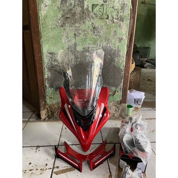 kedok visor vario 150 New dan vario 125 New plus sepion model R25