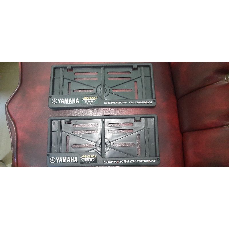 Dudukan plat nomor motor..Ori Yamaha