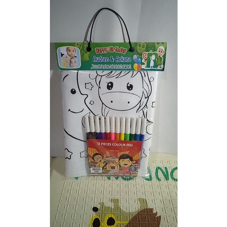

paket souvenir ultah colouring tas spunbond + spidol besar 12 warna