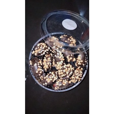 

Kurma Choco Nut/Kurcok/Kurma coklat