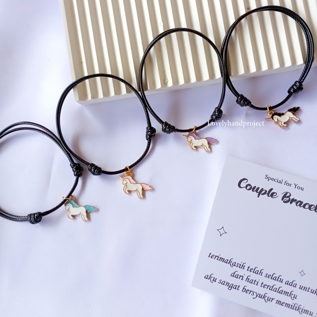 Gelang Karakter Unicorn Charm Lucu untuk couple Tali Anti Air dan Satin Lembut Pilihan Warna Liontin Cantik Kategori Fantasy 1pcs Gaya Korea Bisa Tambah Magnet